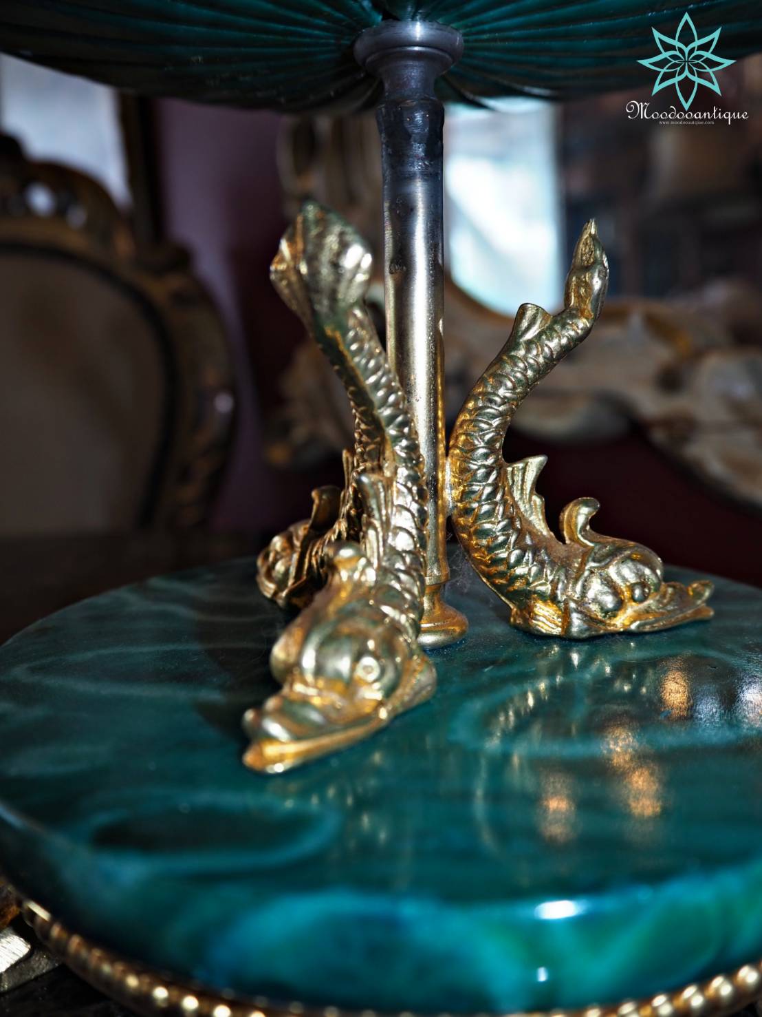 พานหินใส่ผลไม้