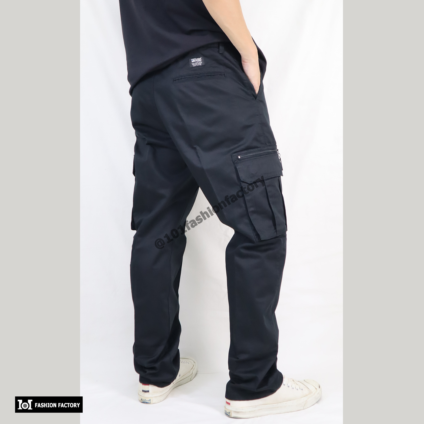 กางเกงคาร์โก้กระเป๋าข้าง NO.707/1 ขาตรงทรงหลวมกระบอกธรรมดา สีดำ | 101FashionFactory