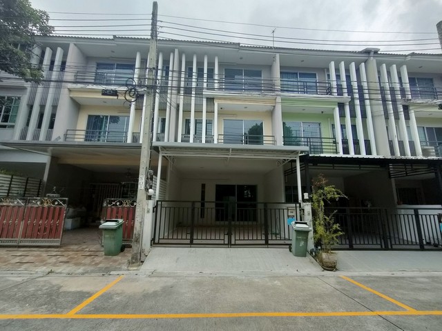 (MH0048) ขายพร้อมผู้เช่าทาวน์โฮม 3 ชั้น ม.วิสต้า ปาร์ค พระราม 2 Renovate ใหม่