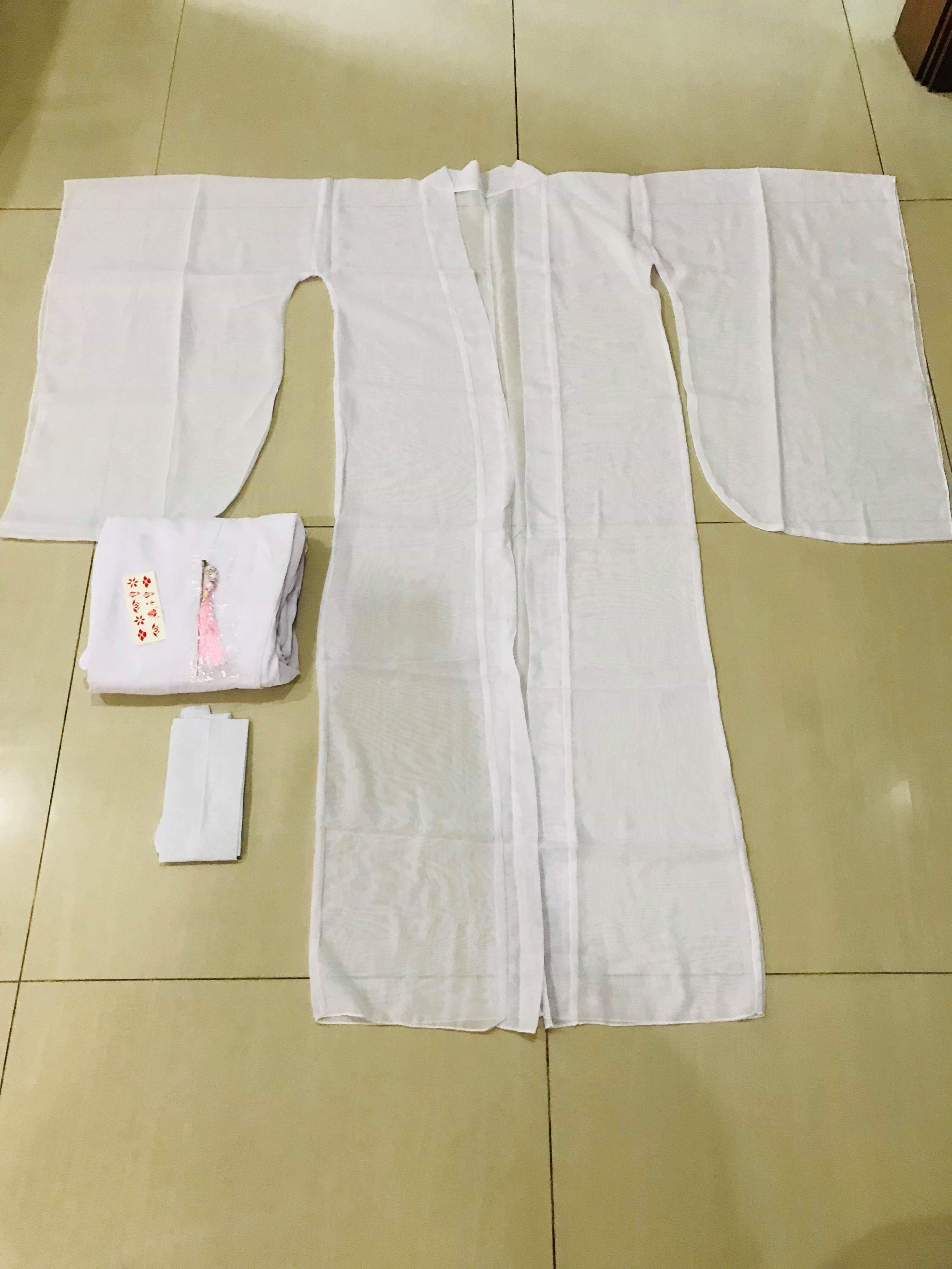 ชุดซีรี่ย์ ป่าท้อสิบหลี่ สีขาว รหัส OVR86