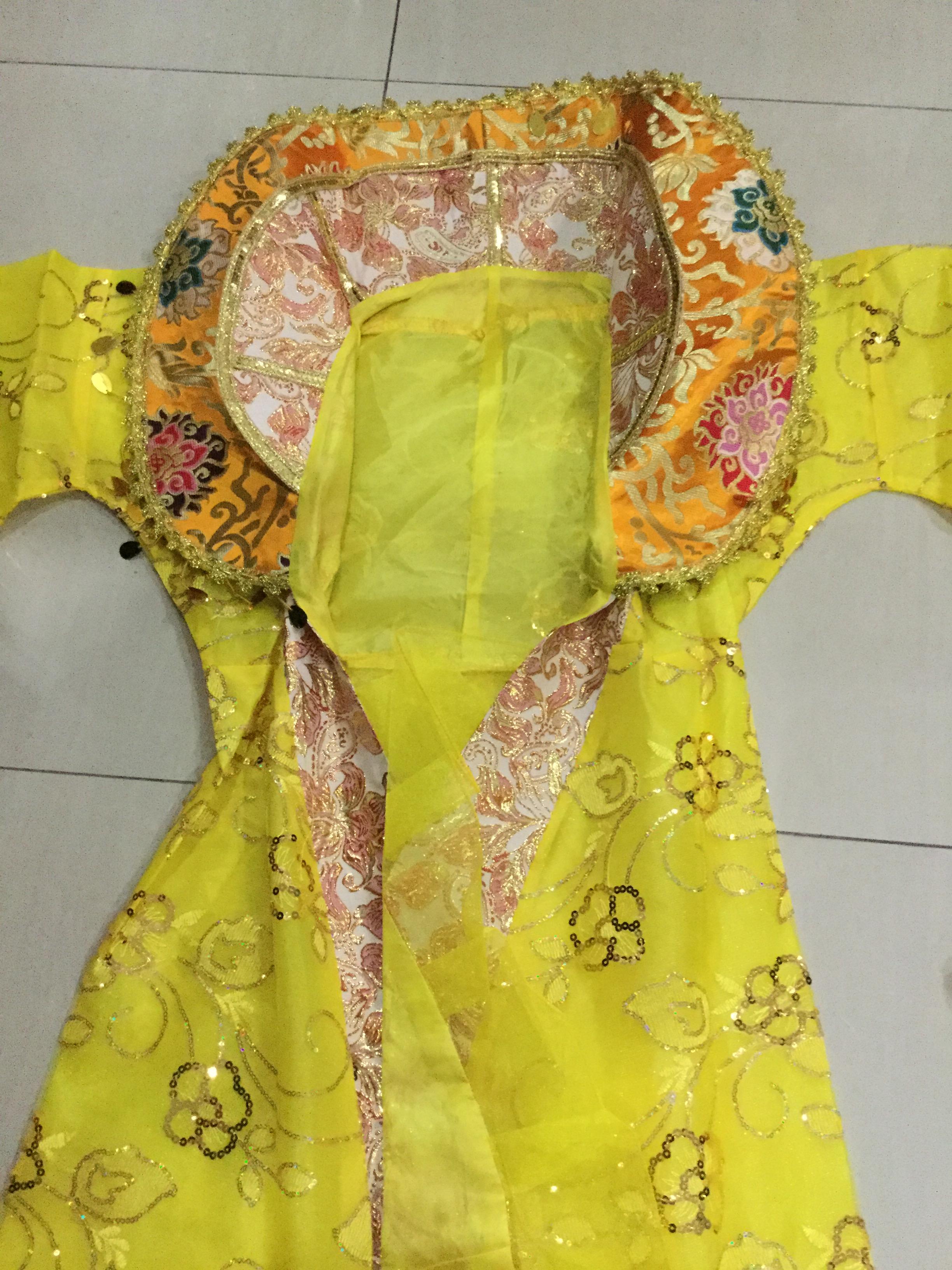 ชุดองค์หญิงราชวงค์ถังสีเหลืองขอบชมพู รหัส HN 282 สินค้าพร้อมส่ง
