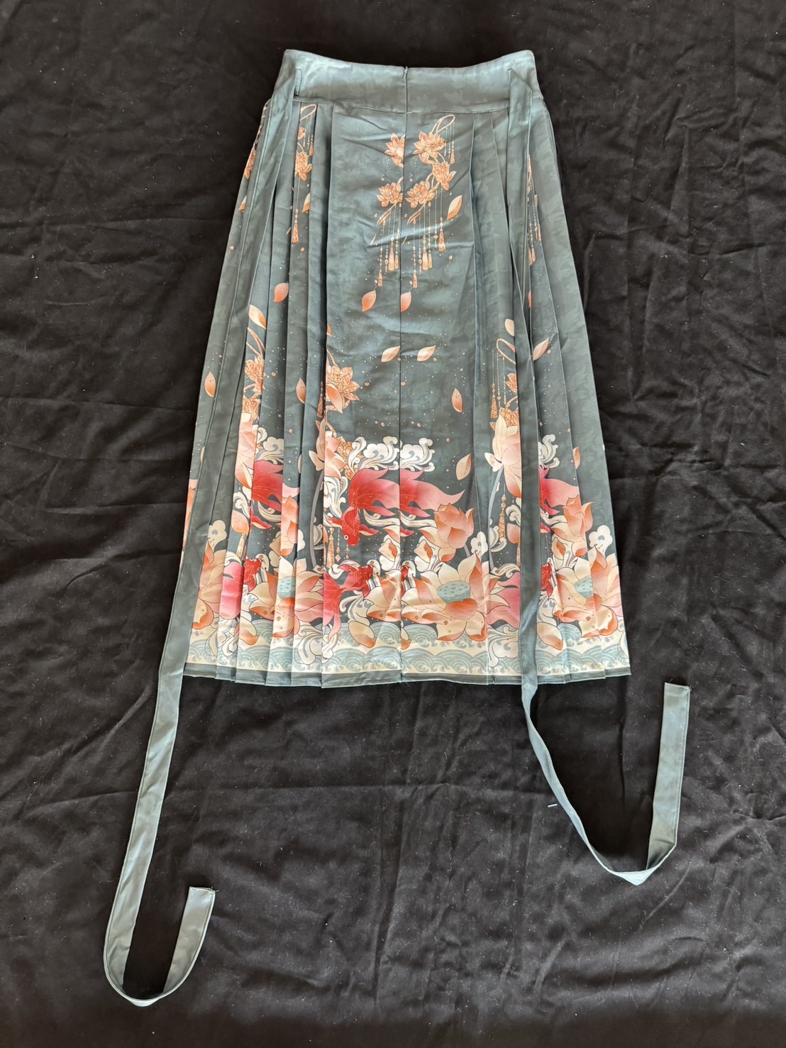 กระโปรงหม่าเมี่ยนยาว สีดำ #1