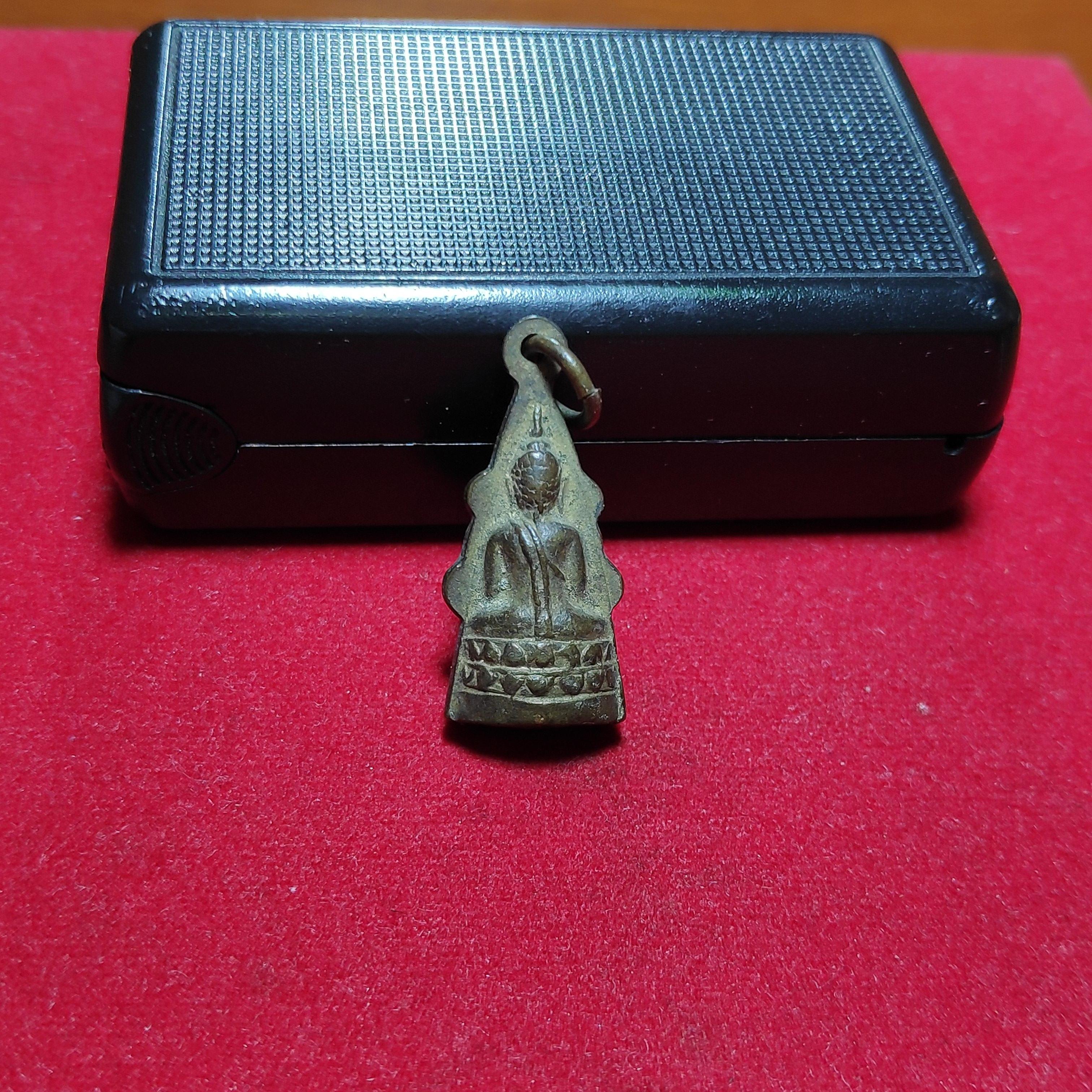 กริ่งพระพุทธชินราชพิมพ์เล็กวัดพระศรีรัตนมหาธาตุปี2500