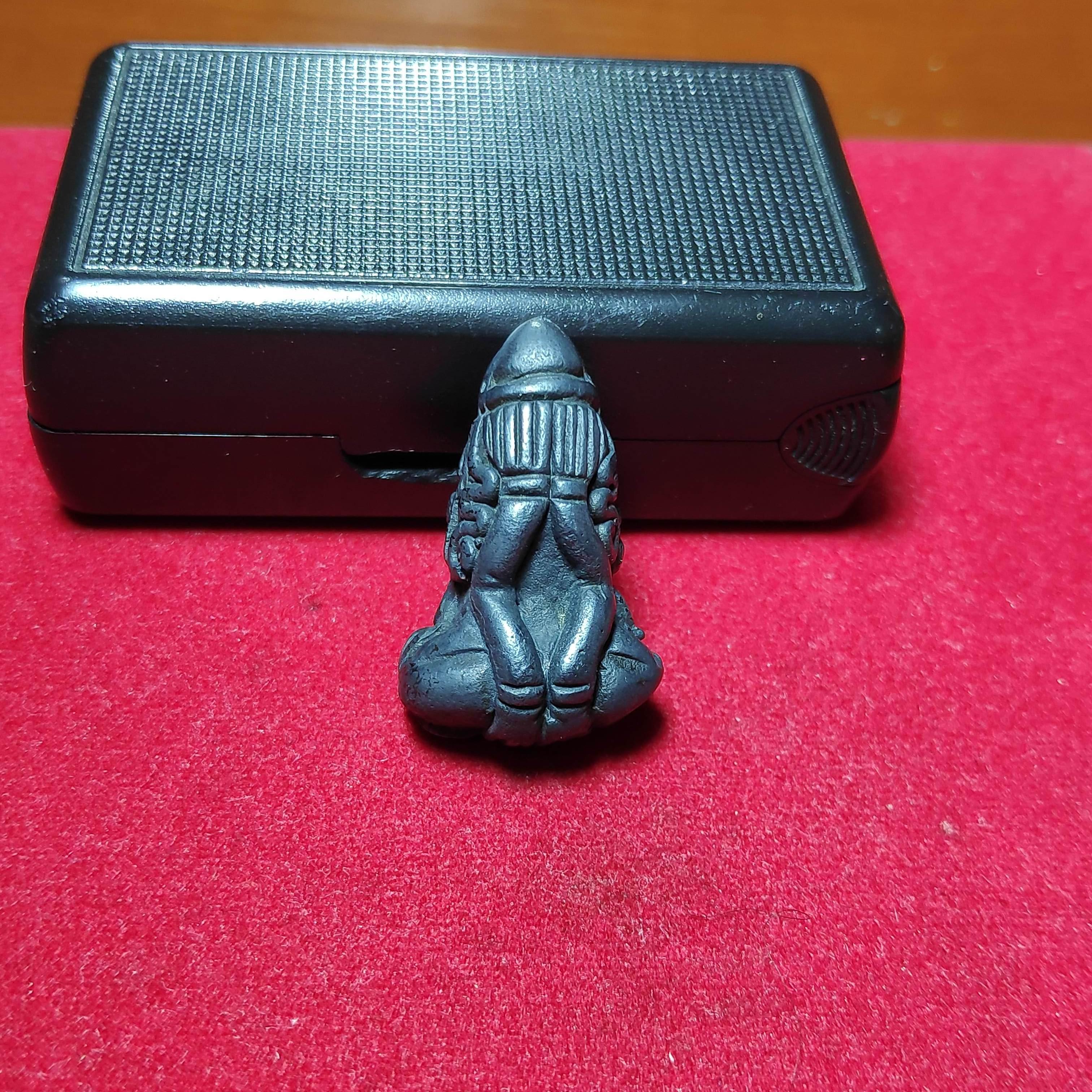 รูปหล่อพระปิดตาพิมพ์หัวจรวดหลวงพ่อทาวัดพะเนียงเเตกเนื้อเมฆพัตร