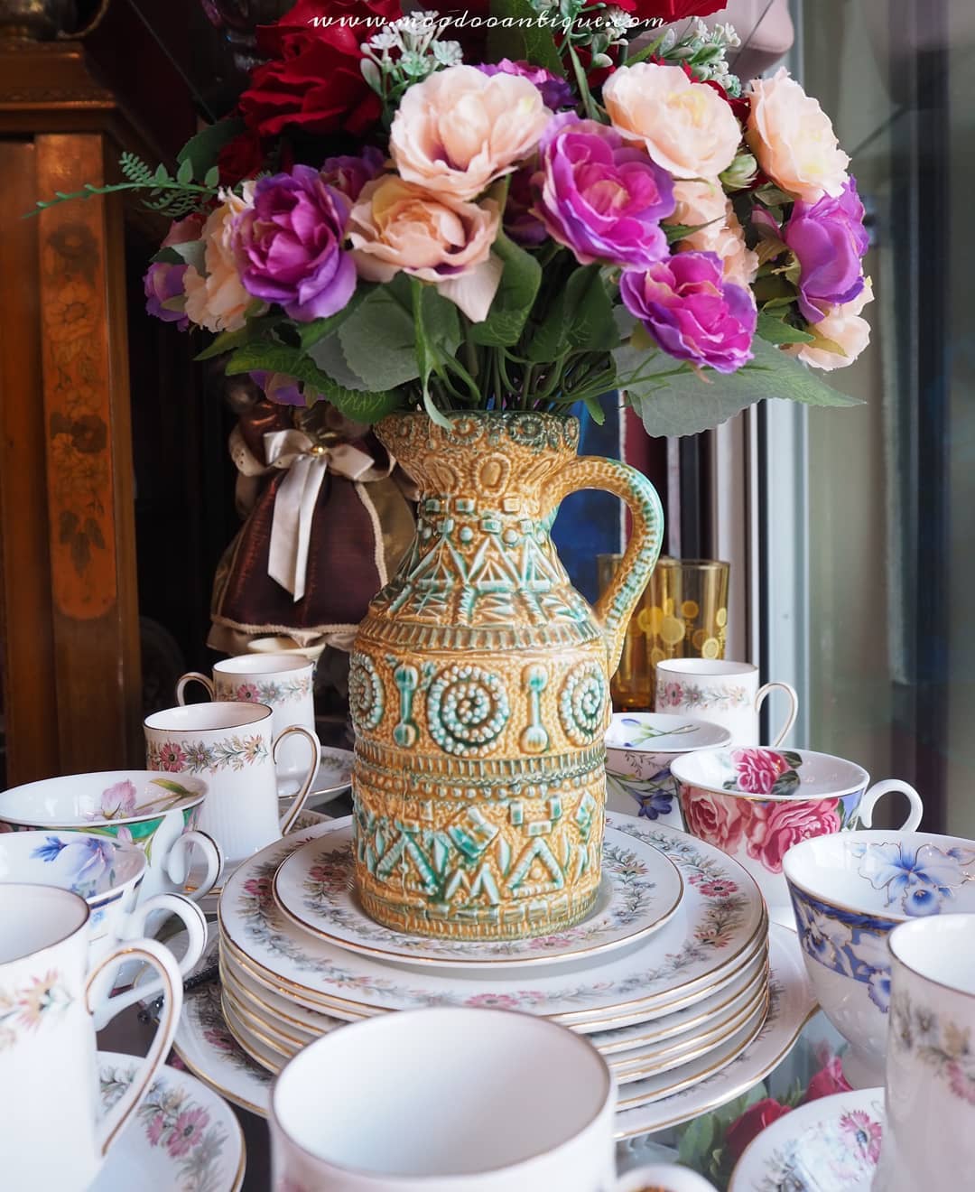 แจกันเซรามิค