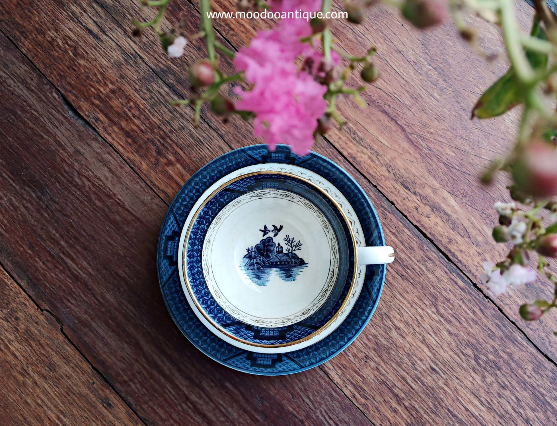 DOUBLE PHOENIX NIKKO