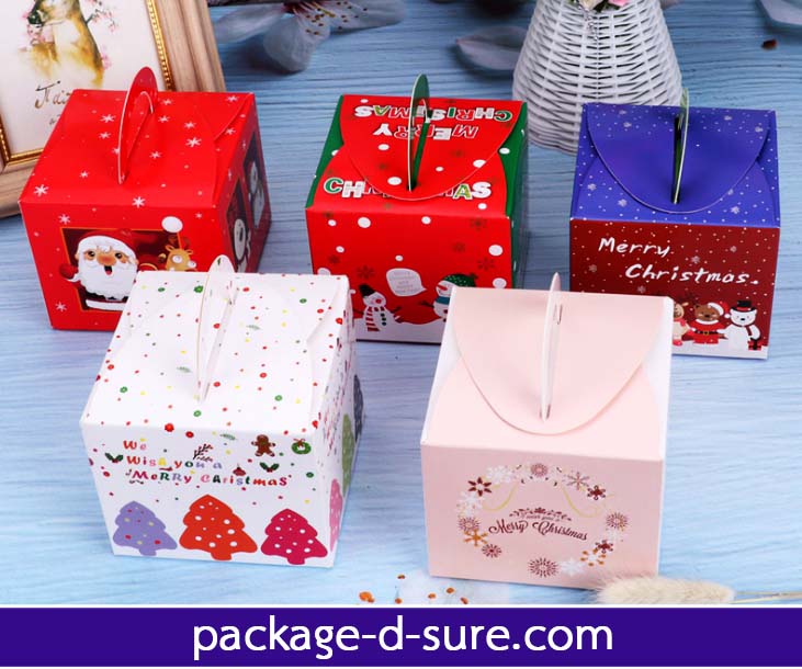 โปรโมชั่น//กล่องจัตุรัส หูหิ้ว ทรงสูง 9.5x9.5+8 สีขาว ลายต้นคริสต์มาส