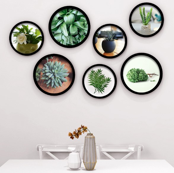 ชุดกรอบรูปติดผนัง Circular Photo Frame 7 (Fresh Garden) กรอบรูปทรงกลมสีดำ 7 ชิ้น พร้อมรูปภาพตามแบบและวัสดุติดตั้ง