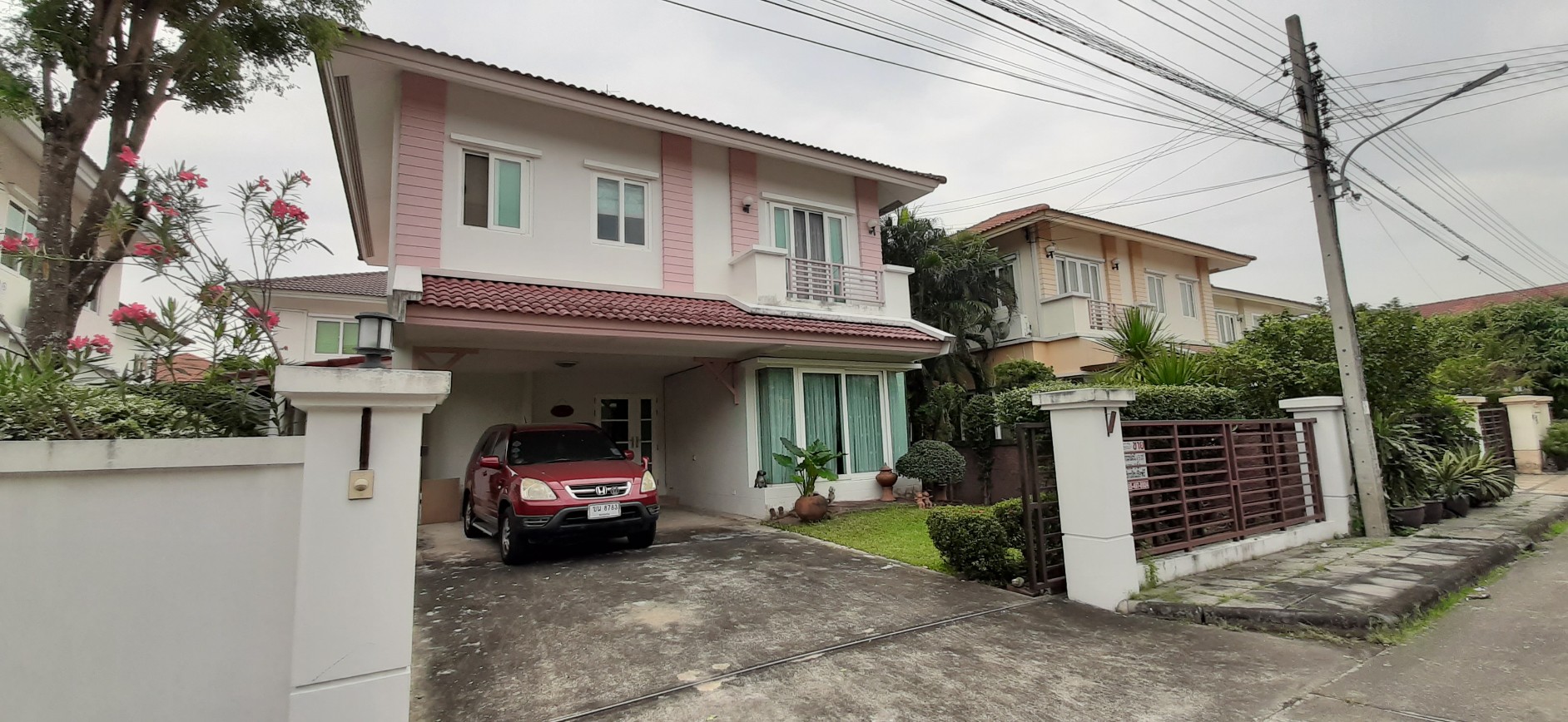 ขายและให้เช่าบ้านเดี่ยว 2 ชั้น ม.คาซ่าวิลล์ วัชรพล ตกแต่งต่อเติมพร้อมอยู่