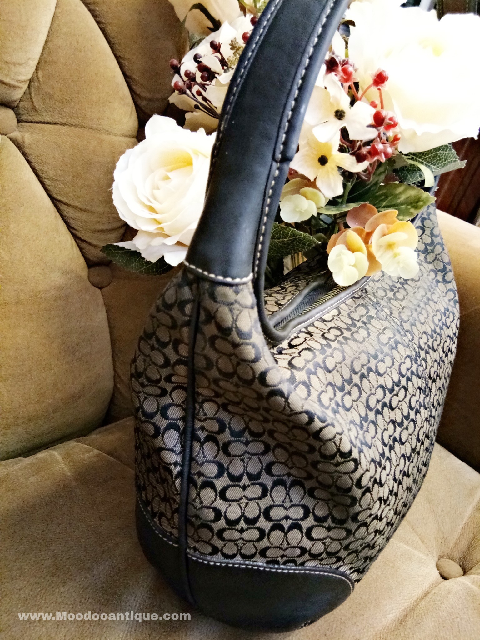 Coach สะพายไหล่สีดำ( used )