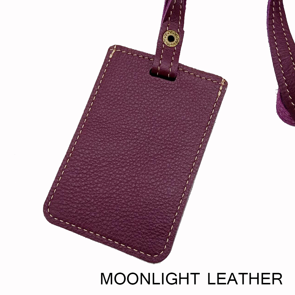 ป้ายห้อยคอ ที่ใส่บัตรพนักงานหนังแท้ทั้งใบ Moonlight มี 5 สี ทำจากหนังวัวแท้ นุ่ม ไม่ลอก สวย ทนทาน มีกล่องเป็นของขวัญได้