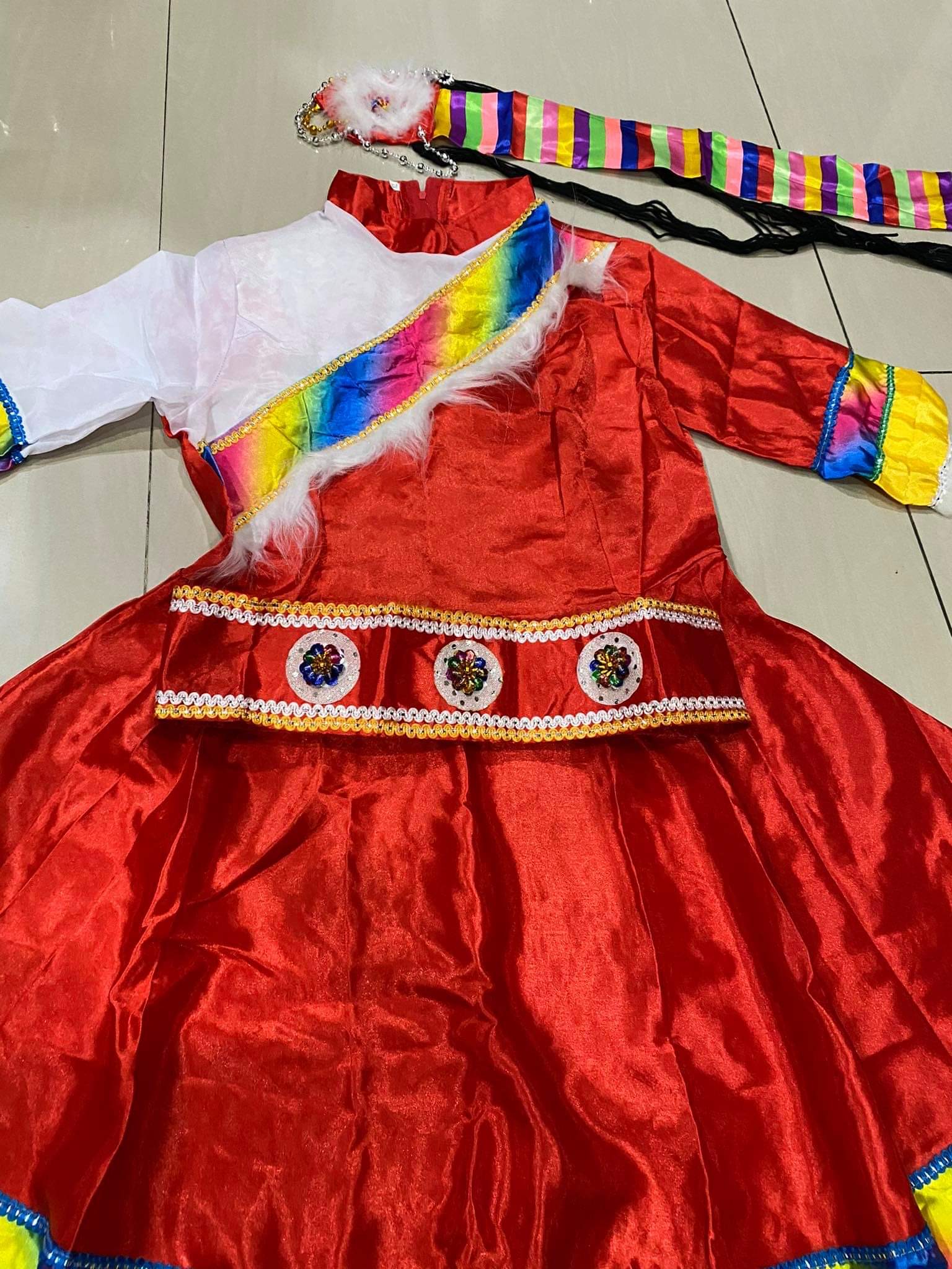 ชุดทิเบต สีแดง รหัส DO 49