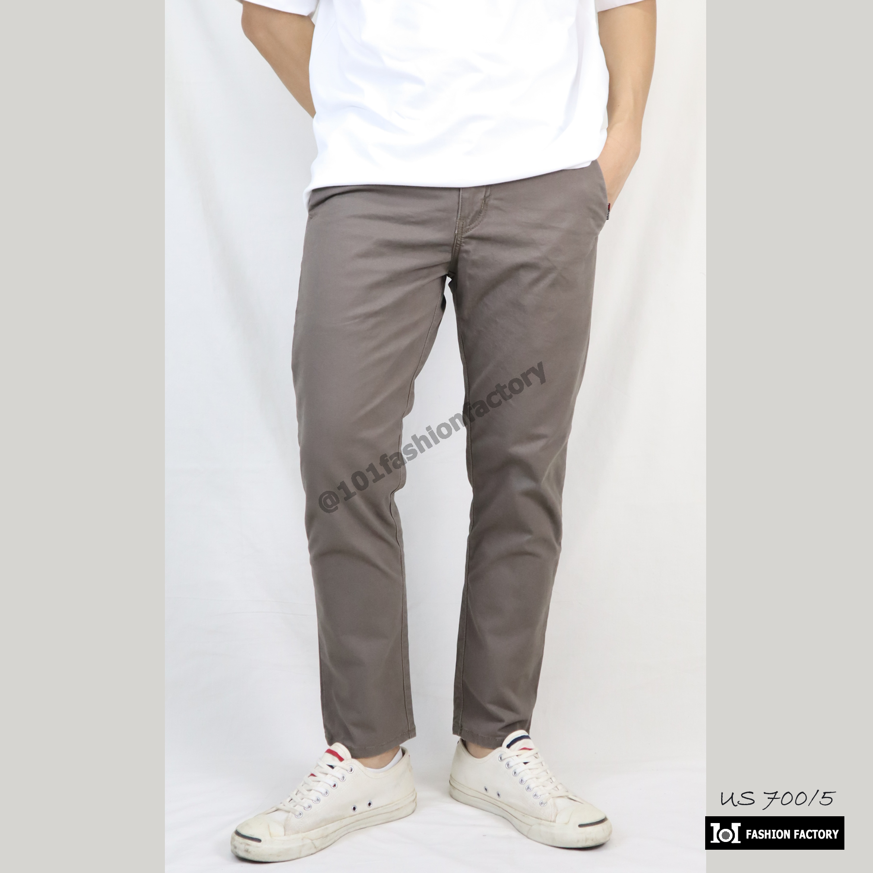 กางเกงขาเต่อ No.700/5 ผ้ายืดทรงเข้ารูป ใส่สบาย ทันสมัยทุกโอกาส สีโอวัลติน | US101