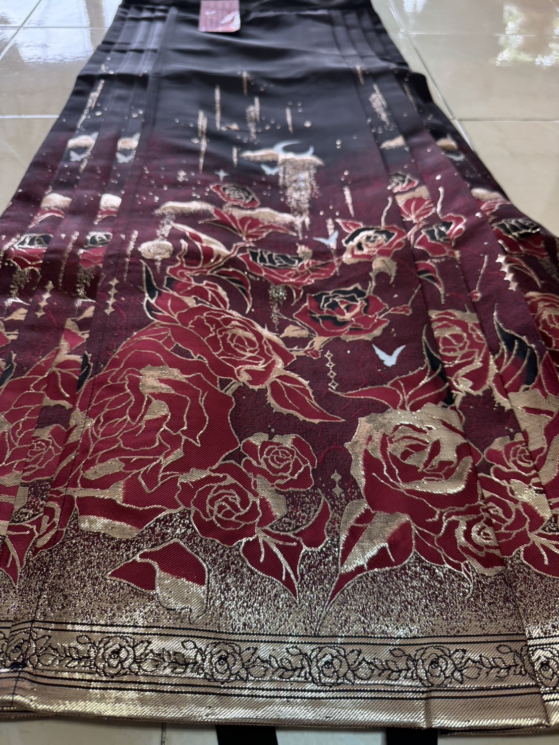 กระโปรงหม่าเมี่ยนยาว สีน้ำแดง รหัส617