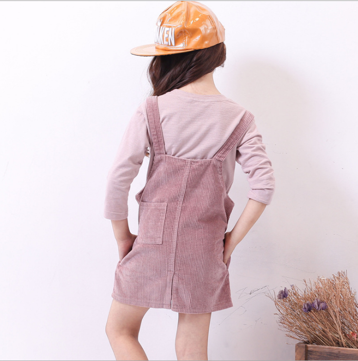 เอี๊ยมกระโปรงเด็ก (รวมเสื้อตัวใน) Size 120