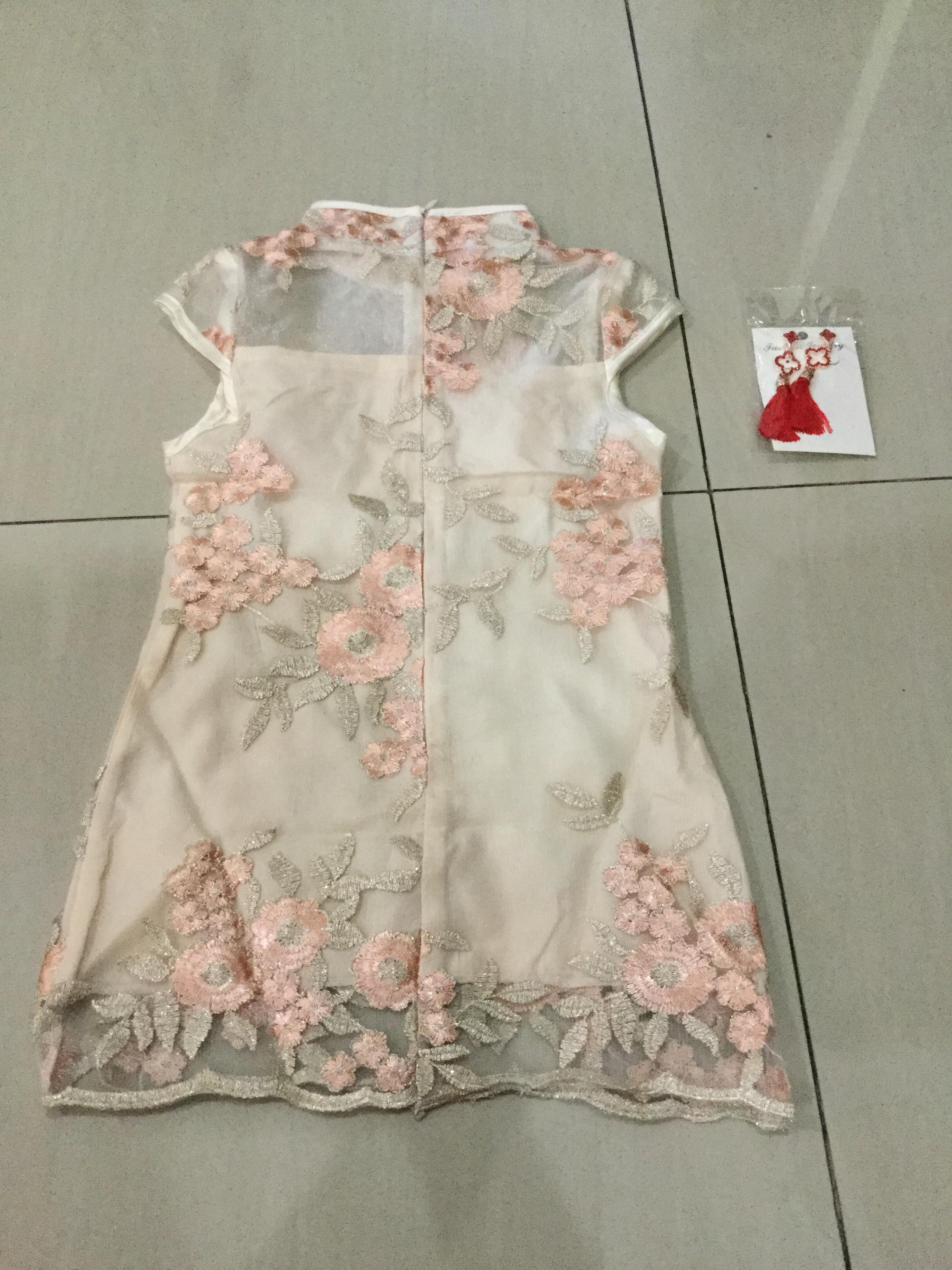 เดรสลูกไม้ สีเบจ รหัส LY. 89 สินค้าพร้อมส่ง