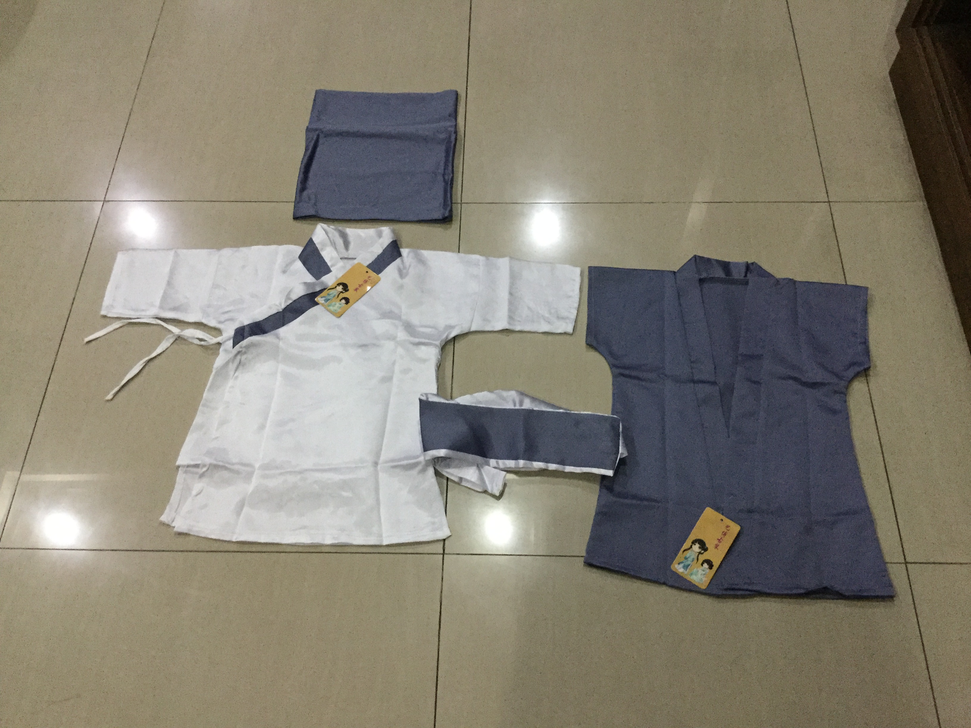 ชุดจีนเด็กชาย สีขาวเทา รหัส GB 58 สินค้าพร้อมส่ง