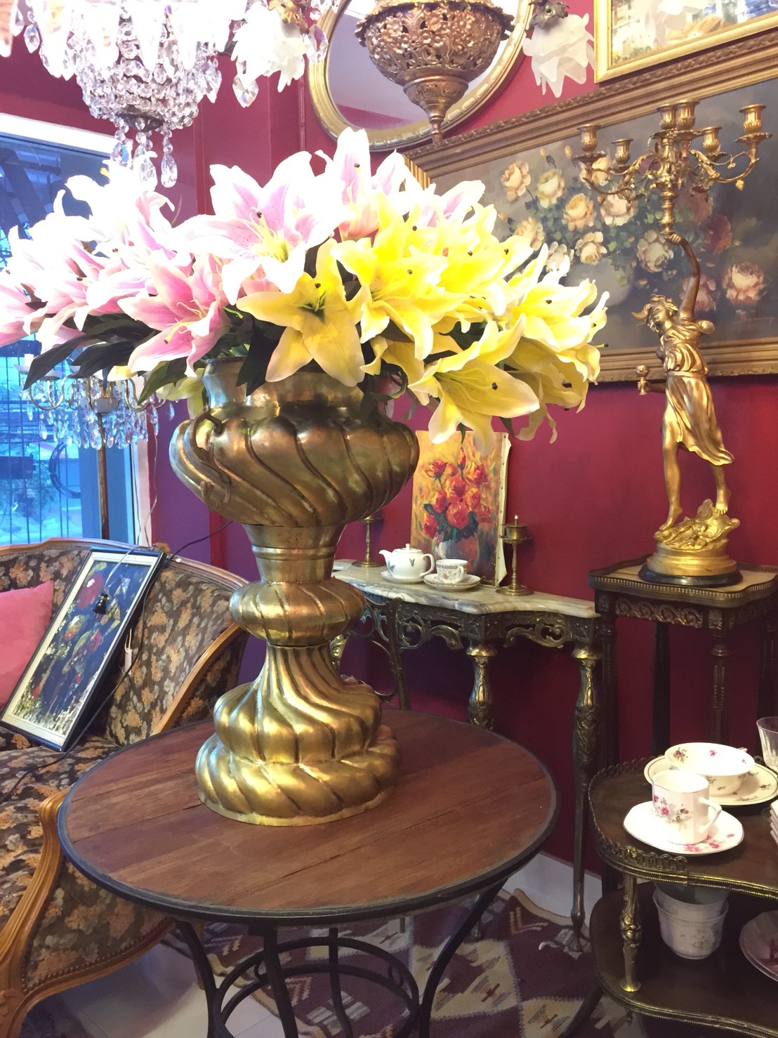 ขายแล้ว Antique Bass vase