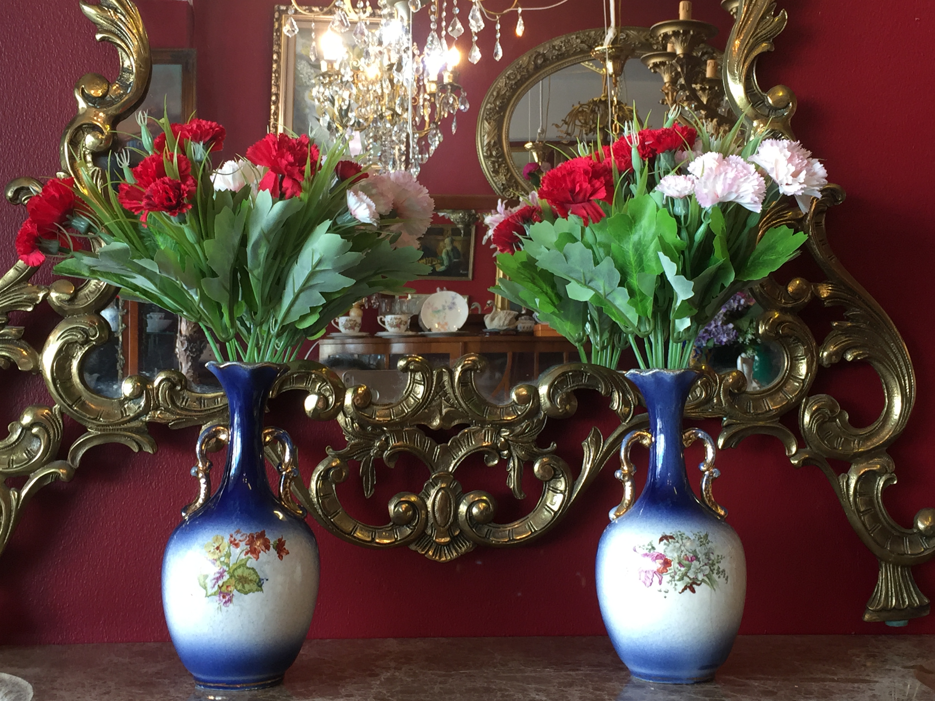 แจกันเพ้นท์สไตล์ Victoria (ขายแล้ว)