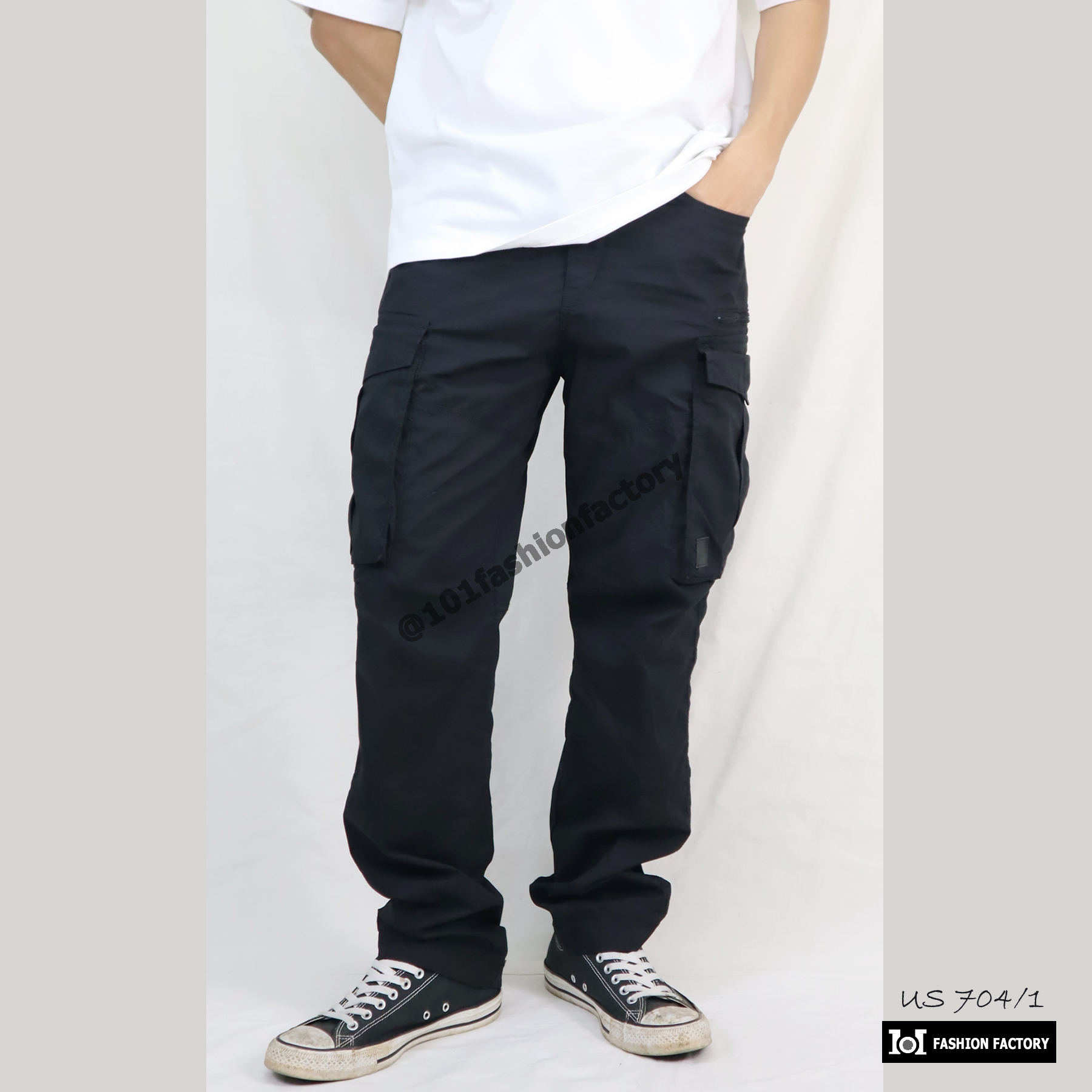 กางเกงคาร์โก้ NO.704/1 ทรงกระบอกผ้ากันลมยืดน้ำหนักเบา ใส่สบาย สีดำ | US101