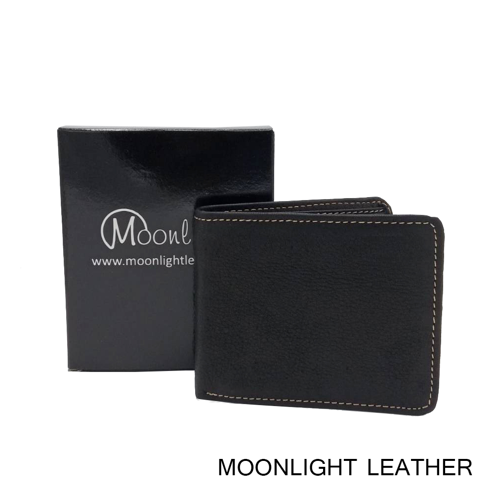 กระเป๋าสตางค์ชายหนังแท้ รุ่น Less But More Ep.09 มีกระเป๋าใส่เหรียญ หนังนุ่มมาก แข็งแรง ไม่ลอกร่อน สีดำ มีกล่องพร้อมเป็นของขวัญได้