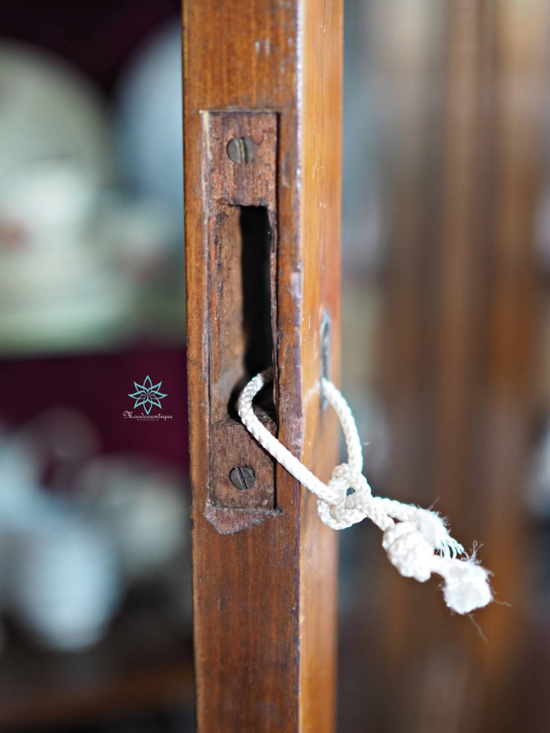 ตู้โชว์งานฝรั่งเศส