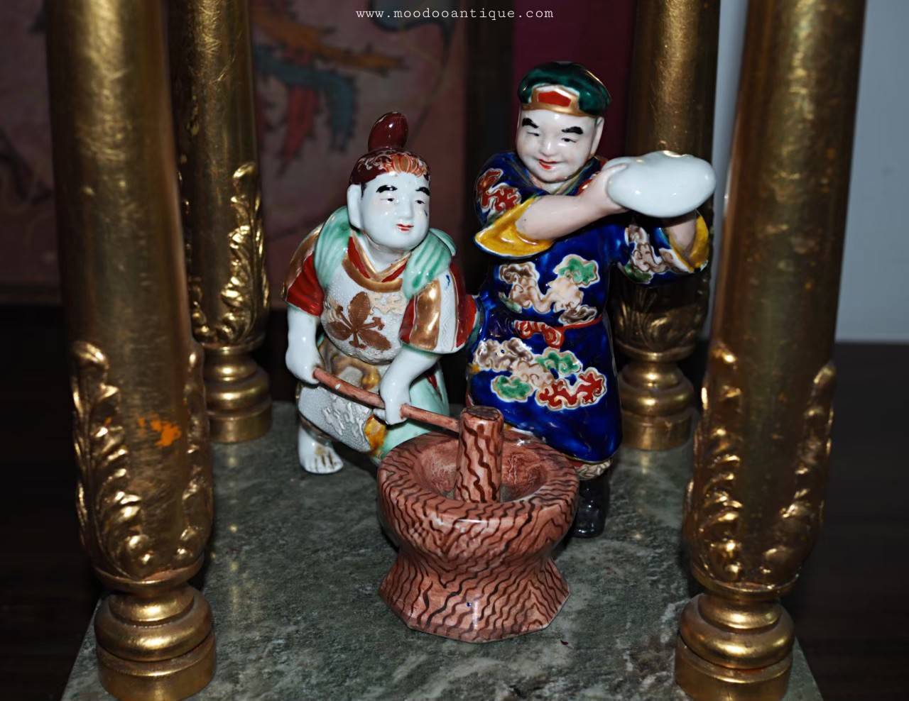 รูปปั้นงานเซรามิกอุดมสมบูรณ์มีกินมีใช้