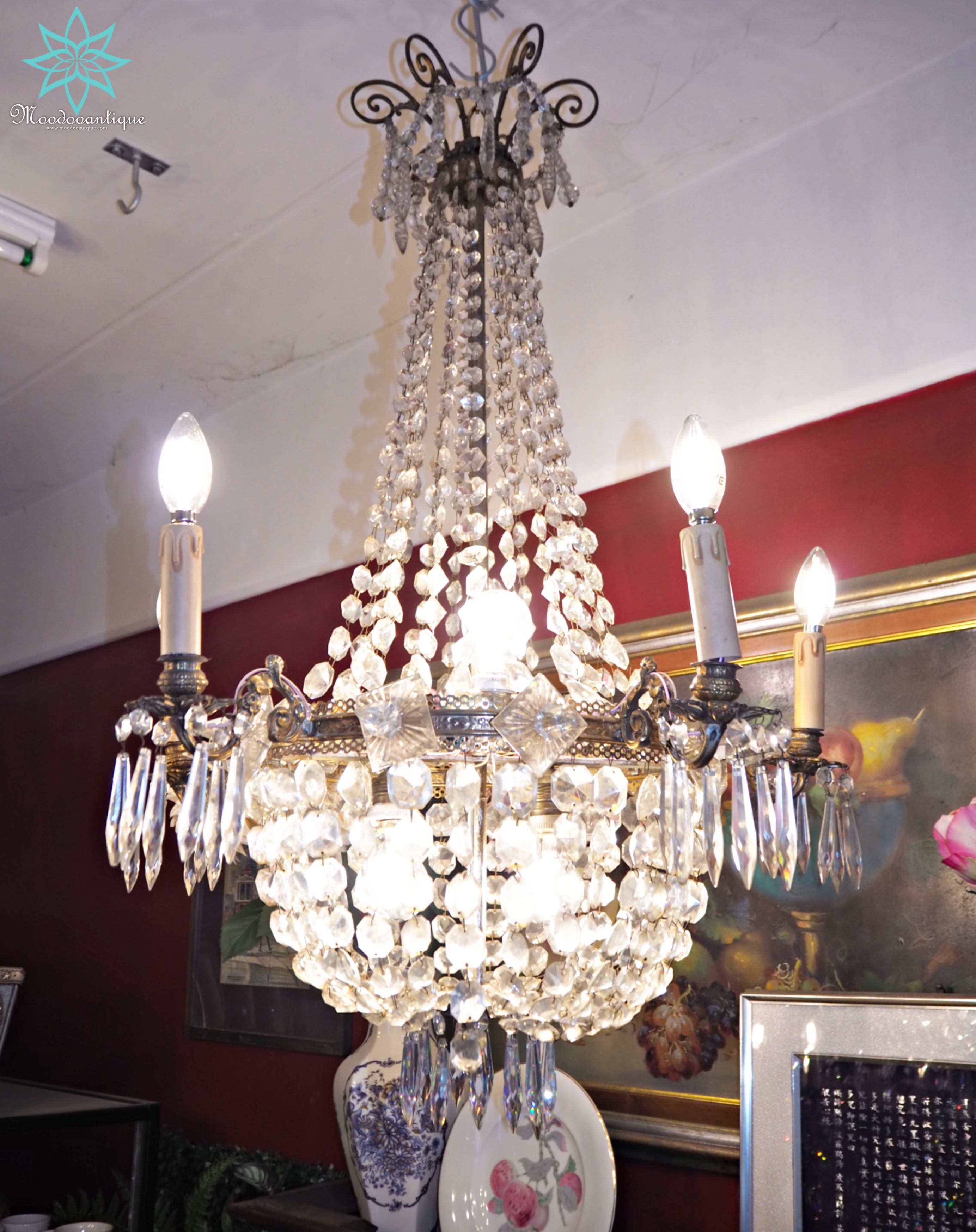 Antique French Gilt Bronze crystals chandelier in ballon shape with 8 lights