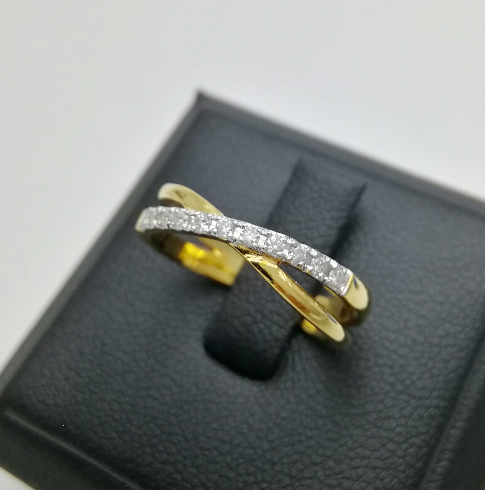 แหวนเพชรแท้รวม 0.11 cts