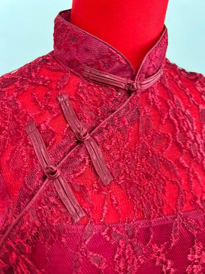 กี่เพ้าผ้าลูกไม้ + ชุดด้านใน ลูกไม้อย่างดี นุ่ม ใส่ไม่คัน