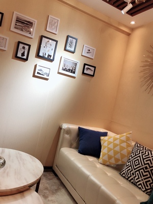 Black&White11 (Nordic) ชุดกรอบรูปติดผนัง (กรอบไม้) สีขาวดำ11 ชิ้น - กรอบรูปตกแต่งบ้าน มีภาพตามแบบให้พร้อมวัสดุติดตั้ง Gallery Wall Frames สำเนา สำเนา