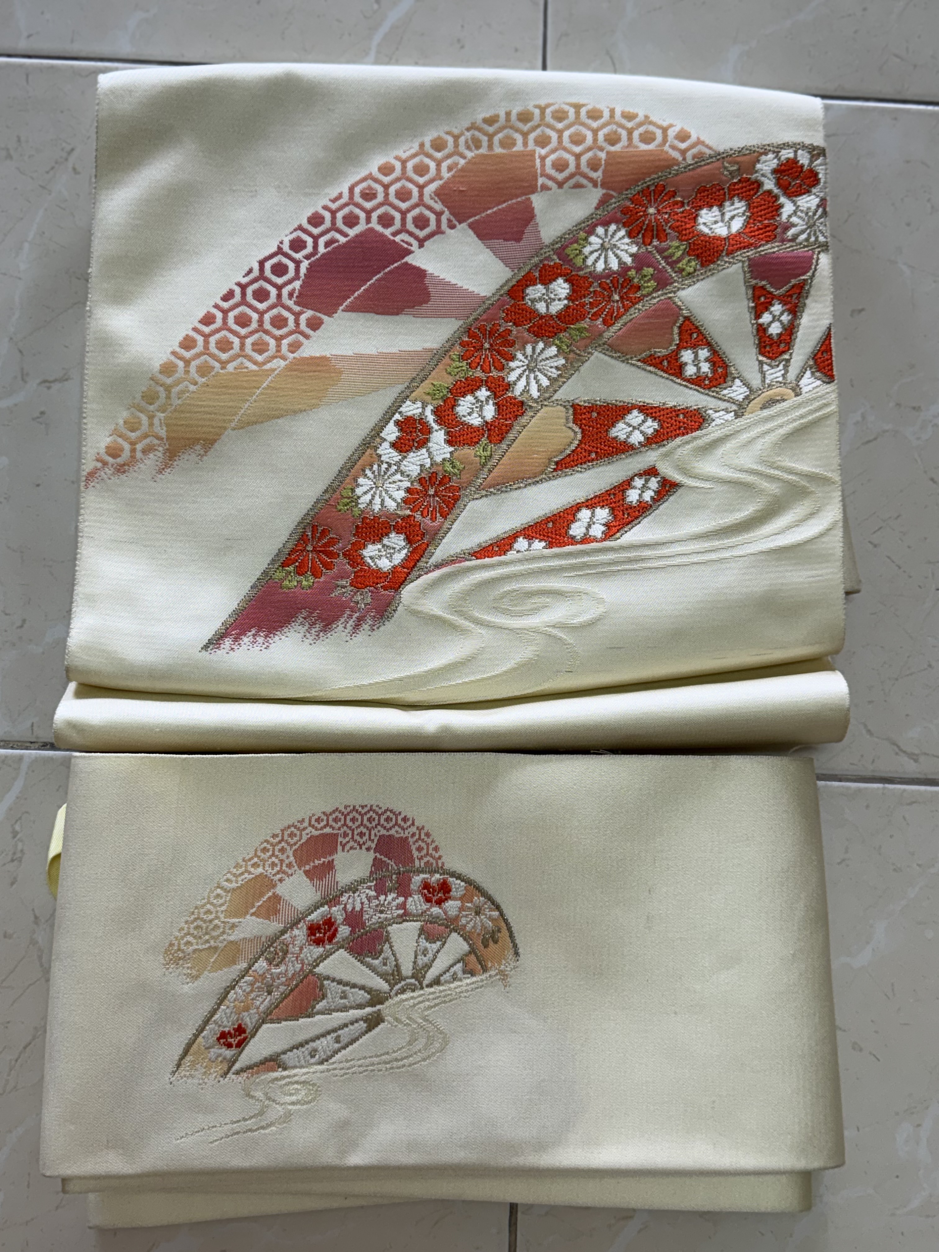 โอบิเข็มขัด