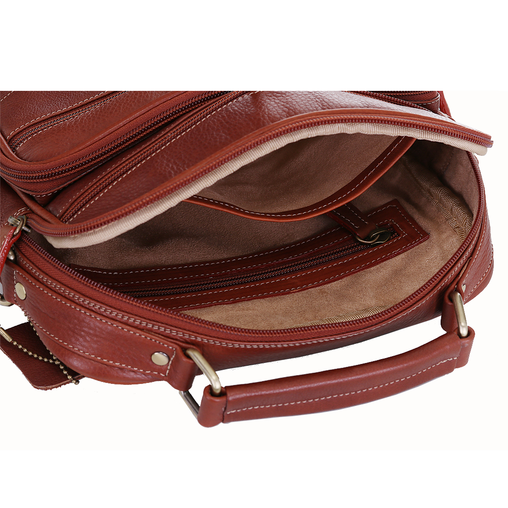 กระเป๋าหนังแท้ ทำจากหนังวัว หิ้วได้ สะพายได้ สำหรับผู้ชาย รุ่น Master สีแทน แบรนด์ Moonlight แท้พร้อมถุงกันฝุ่น ประกัน 1 ปี