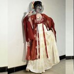 ชุดจีนหญิงฮั่น เสื้อแดงยาว + เดรสขาว