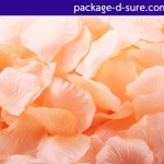 โปรโมชั่น//กลีบกุหลาบ รหัสสี 35 สีโอรสอ่อน แพคละ 95-100 กลีบ