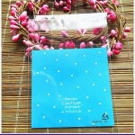 ล้างสต็อก//ถุงคุกกี้ แถบกาว 7x7 ลายจุดขาว พื้นหลังสีฟ้า แพ็ค 100 ใบ