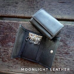 กระเป๋าพวงกุญแจหนังแท้ 3 พับ งานส่งญี่ปุ่น สวยมาก ลดล้างสต็อคเพราะปิดประเทศ ที่ญี่ปุ่นขาย 2500 เยน มีกล่องเป็นของขวัญได้