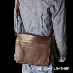กระเป๋าหนังแท้สะพายข้าง สำหรับผู้ชาย Moonlight สีน้ำตาลเข้ม ทำจากหนังวัวแท้ทั้งใบ นิ่มมาก ขนาดใหญ่ ไม่ลอก มีรับประกัน
