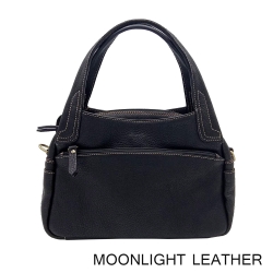 กระเป๋าสะพายหนังแท้ MOONLIGHT รุ่น Amber สีดำ ทำจากหนังวัวแบบชามัวร์ นุ่มมาก ทนทาน ไม่ลอกร่อน ยิ่งใช้ยิ่งสวย