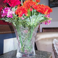 แจกันคริสตัลลายดอกไอริส