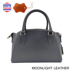 กระเป๋าหนังวัวแท้ MOONLIGHT รุ่น Demeter สีเทา เรียบหรู น้ำหนักเบา ช่องเยอะ ทนทานไม่ลอก ยิ่งใช้ยิ่งสวย มีสายยาว