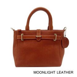 กระเป๋าหนังแท้ MOONLIGHT รุ่น Miriam สีน้ำตาลอ่อน ทำจากหนังวัวแบบชามัวร์นุ่มมาก เบา ทนทาน ไม่ลอก ยิ่งใช้ยิ่งสวย มีสายยาว