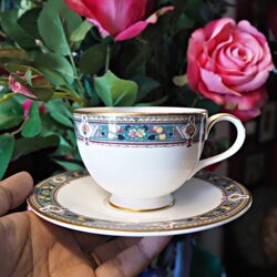 แก้ว พร้อมจานรอง แบรนด์ Royal Doulton Prestbury