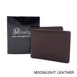 กระเป๋าสตางค์หนังวัวแท้ สำหรับผู้ชาย แบรนด์ Moonlight รุ่น Zean สีน้ำตาลเข้ม สวย ทน เบาบาง นิ่มมาก พร้อมกล่องเป็นของขวัญได้