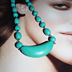 สร้อยคอหินเทอร์ควอยส์