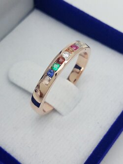 แหวนนพเก้าประดับเพชรแท้ และ พลอยนพเก้าแท้