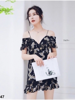 TW7147-เดรสสายเดี่ยวเว้าไห่ระบายลายนกกราฟฟิก