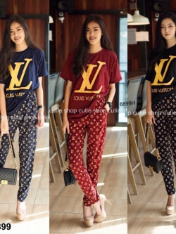 TW6899-Set LV เสื้อสกรีนทอง + กางเกงลายโลโก้